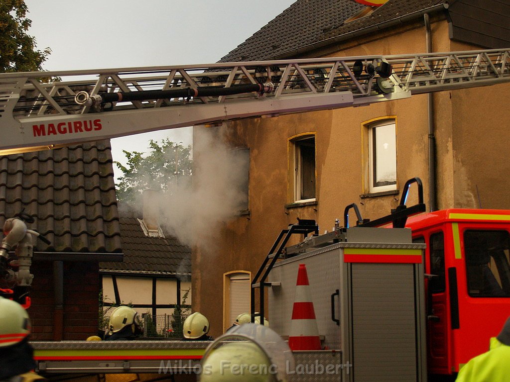 Wohnungsbrand Koeln Stammheim Stammheimer Hauptstr P193.JPG